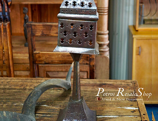 Potros Resale shop Antiques